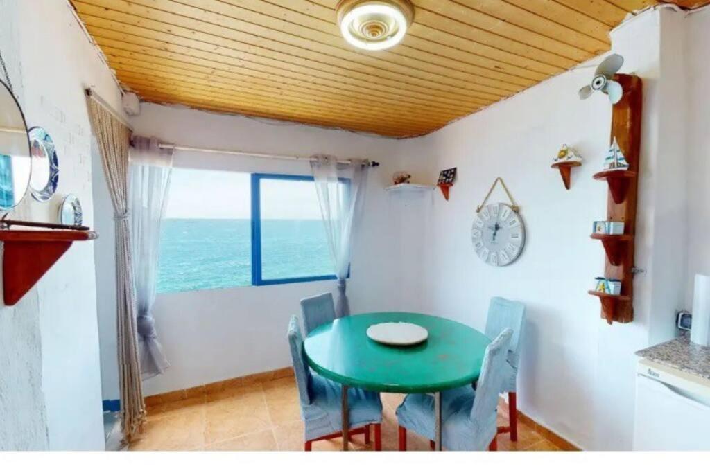 La Casa Con Terraza Privada Sobre El Mar Villa Telde Exterior photo